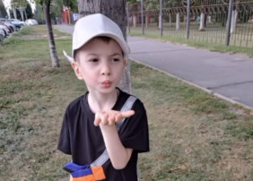 День воздушного поцелуя День воздушного поцелуя.
